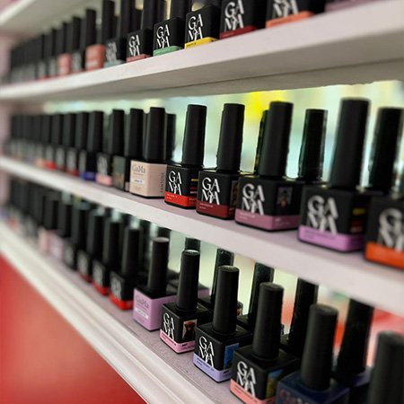 Get Your GA&MA Nail Art Done in UK
