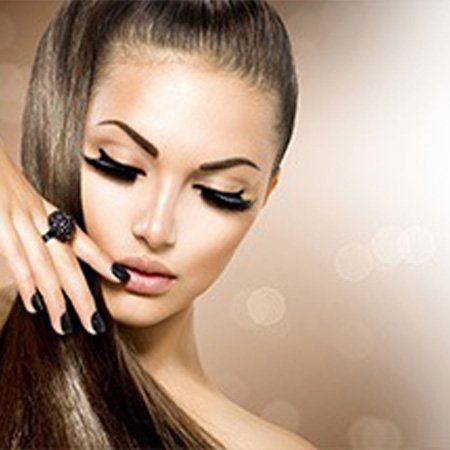 Smooth and Long Eyelash Extension Services